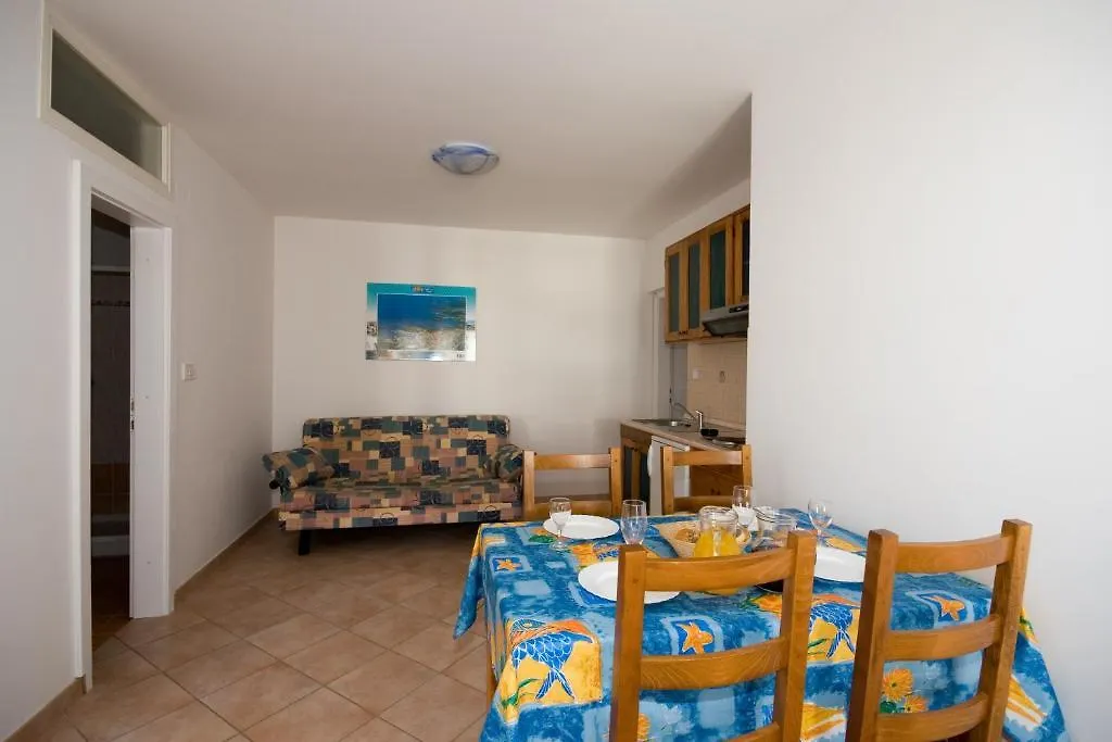 Apartments Valentino Vrsar 0*,  Croatia