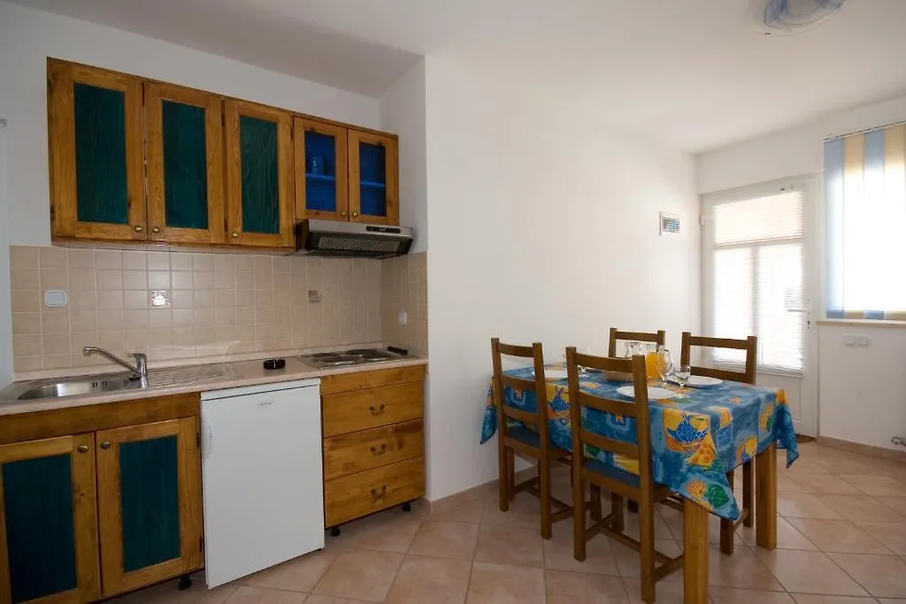Apartments Valentino Vrsar 0*,  Croatia